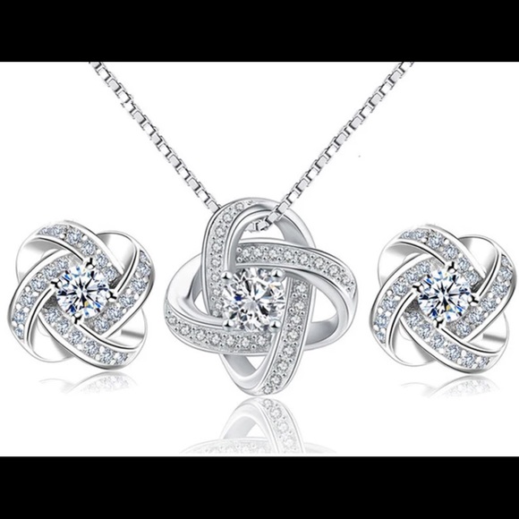 925 Silver Eternal Heart Twist Diamond Jewelry Set - Picture 2 of 7
